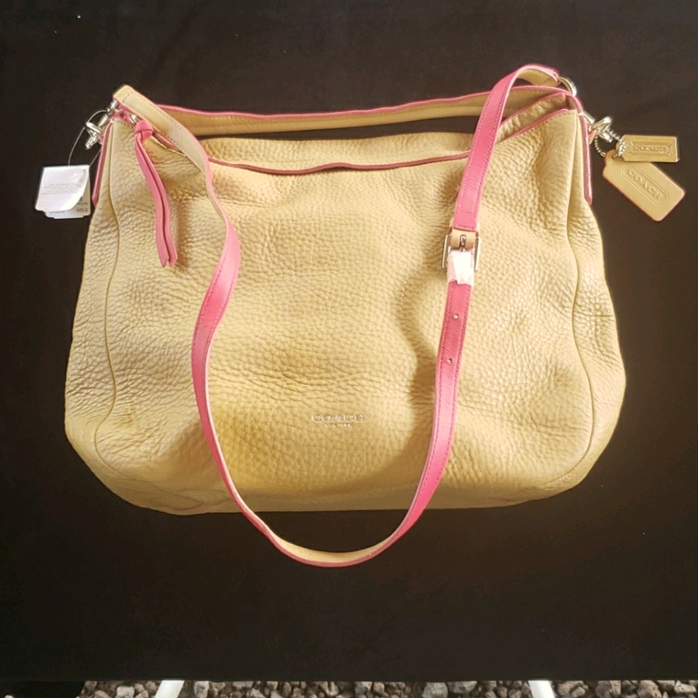 NWT COACH BAG